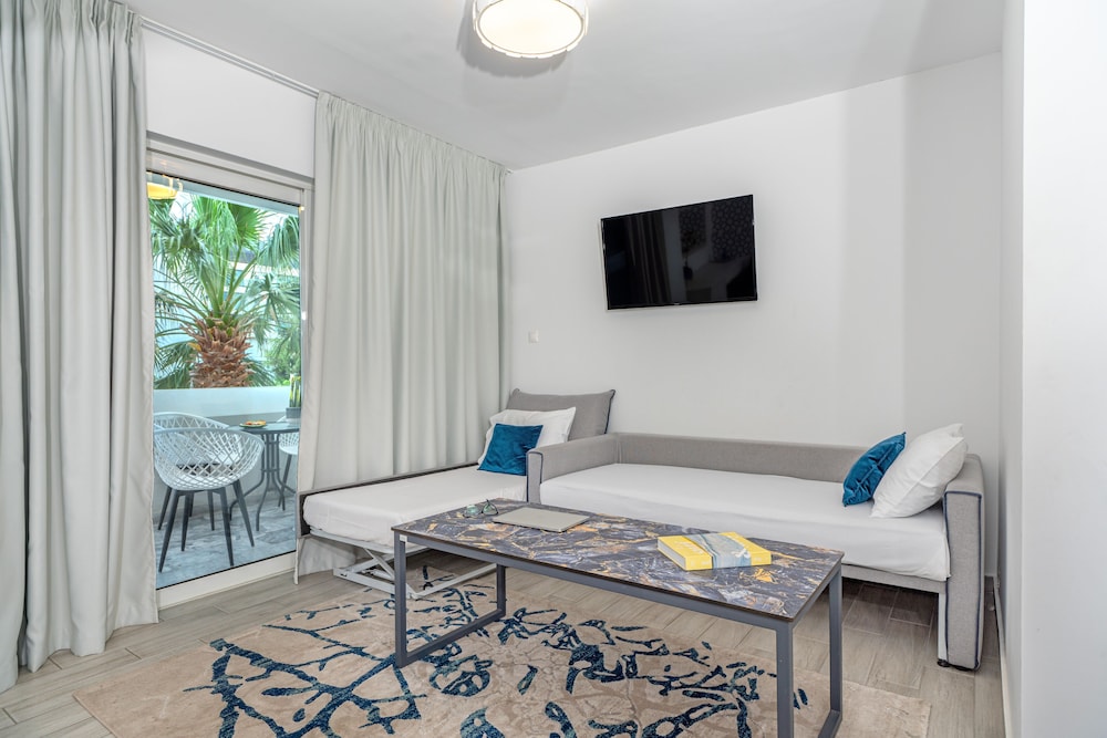Family Suite, Partial Sea View photo 2