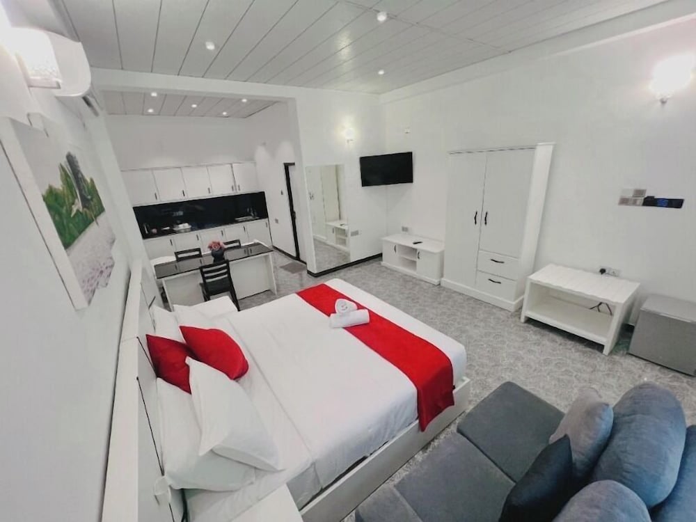 Luxury Suite