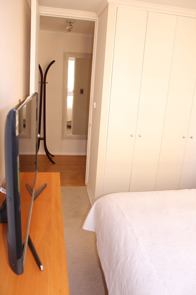Standard Apartment, 2 Bedrooms (607) photo 2