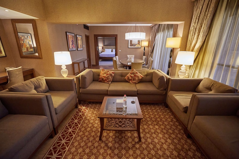 One-Bedroom King Suite
