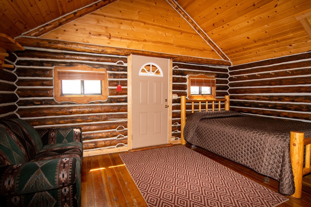 Cabin, 1 Queen Bed photo 3
