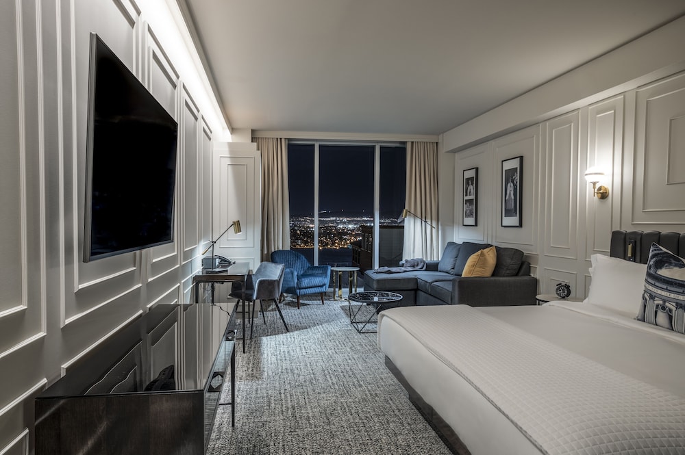 Room Citadine with King bed and Sofa bed - Photo 1
