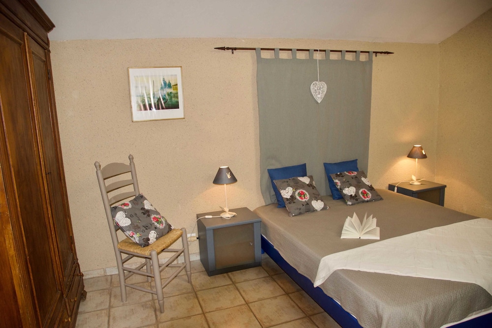 Cottage, Kitchen, Garden Area (Les Murettes) photo 1