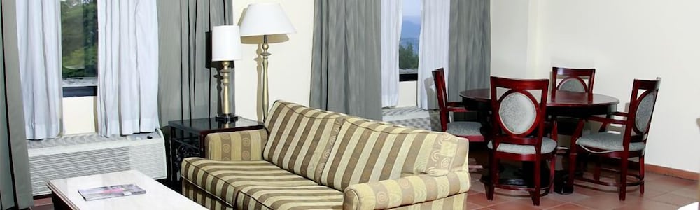 Standard Suite