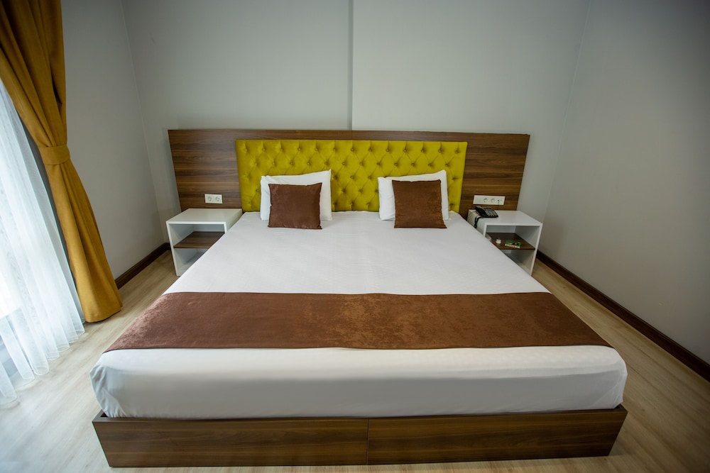 Standard Double Room - Photo 3