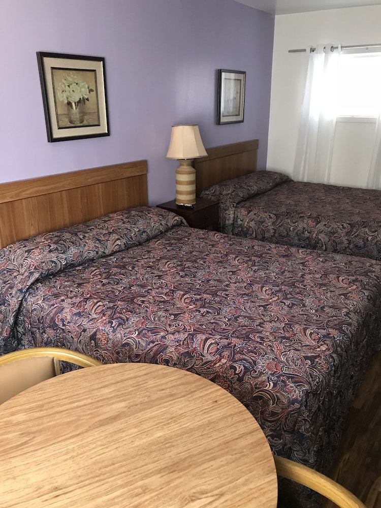 Double Room, 2 Queen Beds photo 1
