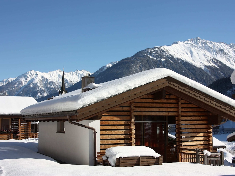 Chalet photo 1