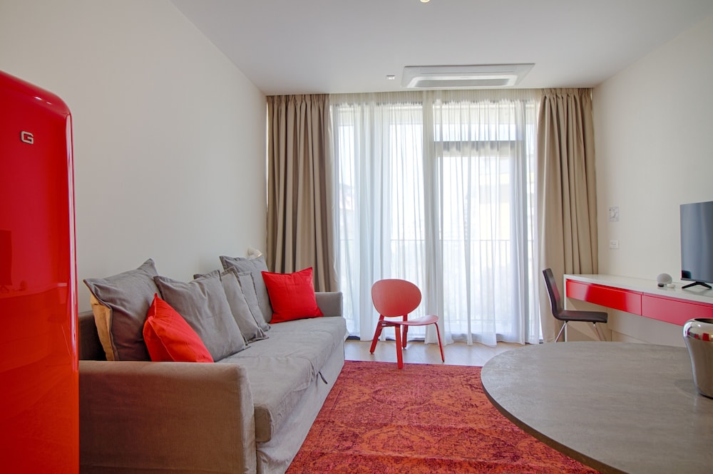 City Apartment photo 3