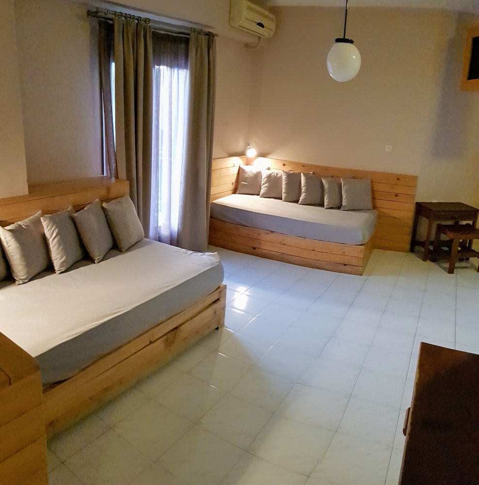Family Apartment, 1 Bedroom, City View photo 2