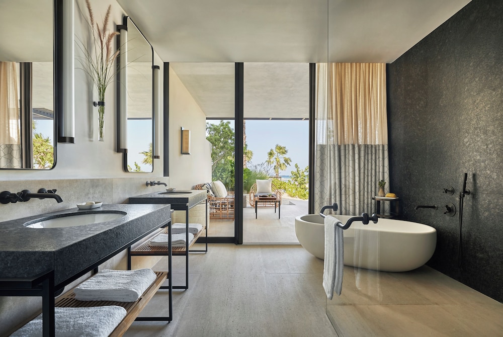 Room, 1 King Bed, Garden View (Plunge Pool) - Photo 7
