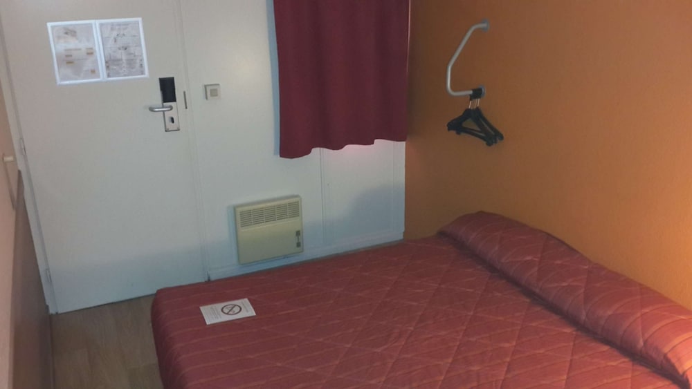 Standard Room, 1 Double Bed photo 3