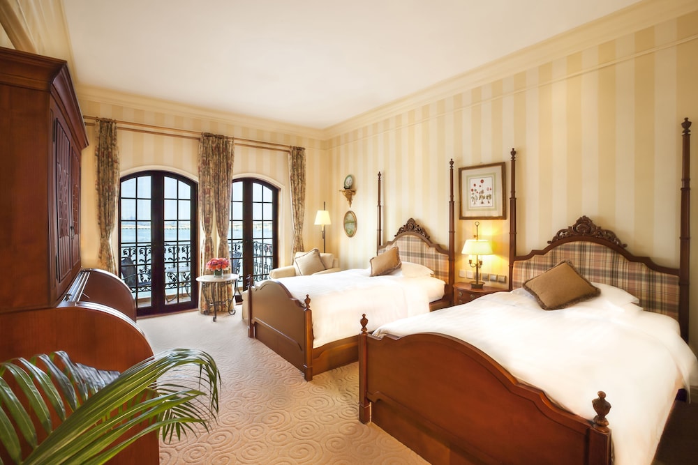 Superior Room, Balcony, Sea View photo 2