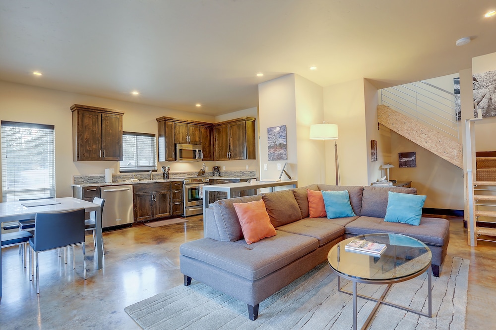 House, 2 Bedrooms