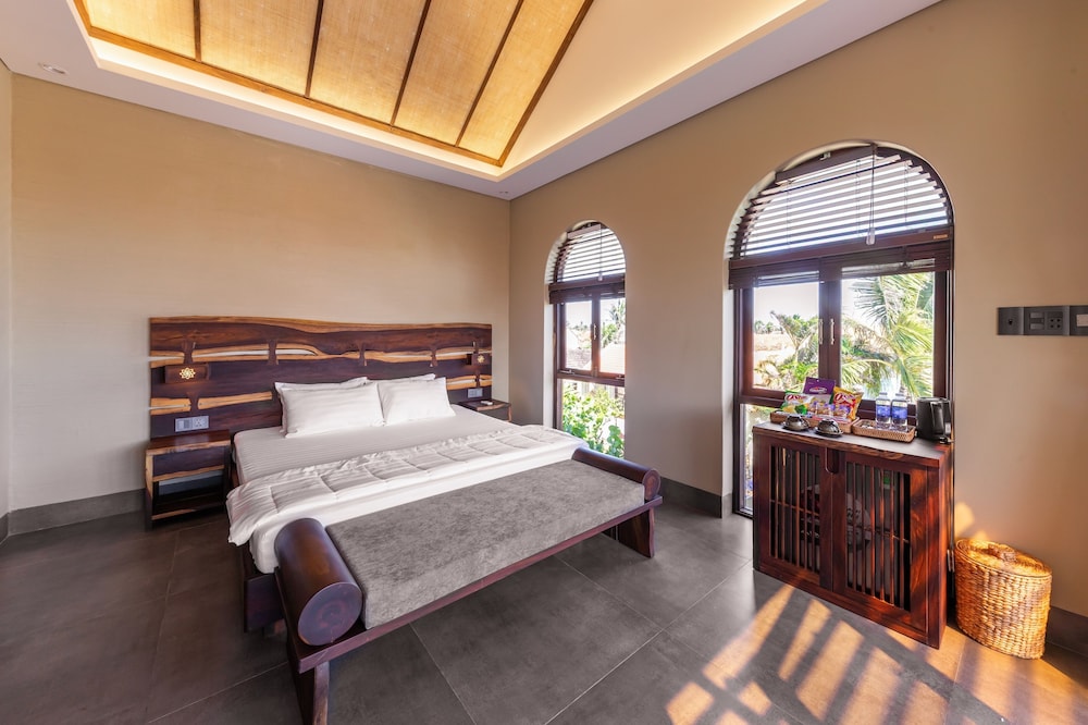 Deluxe Double Room, Garden View