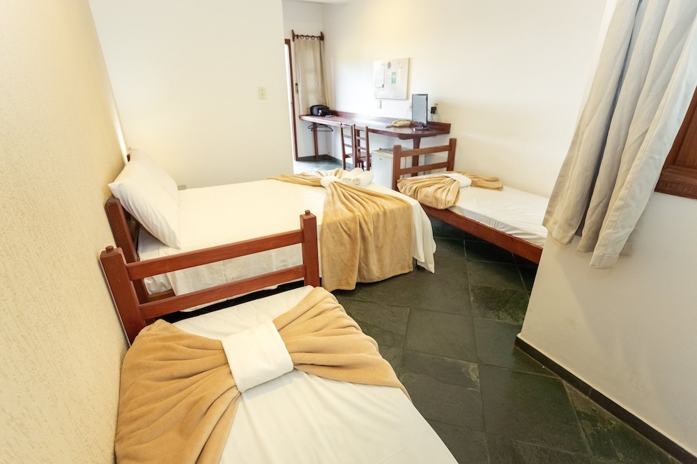 Standard Quadruple Room - Photo 2