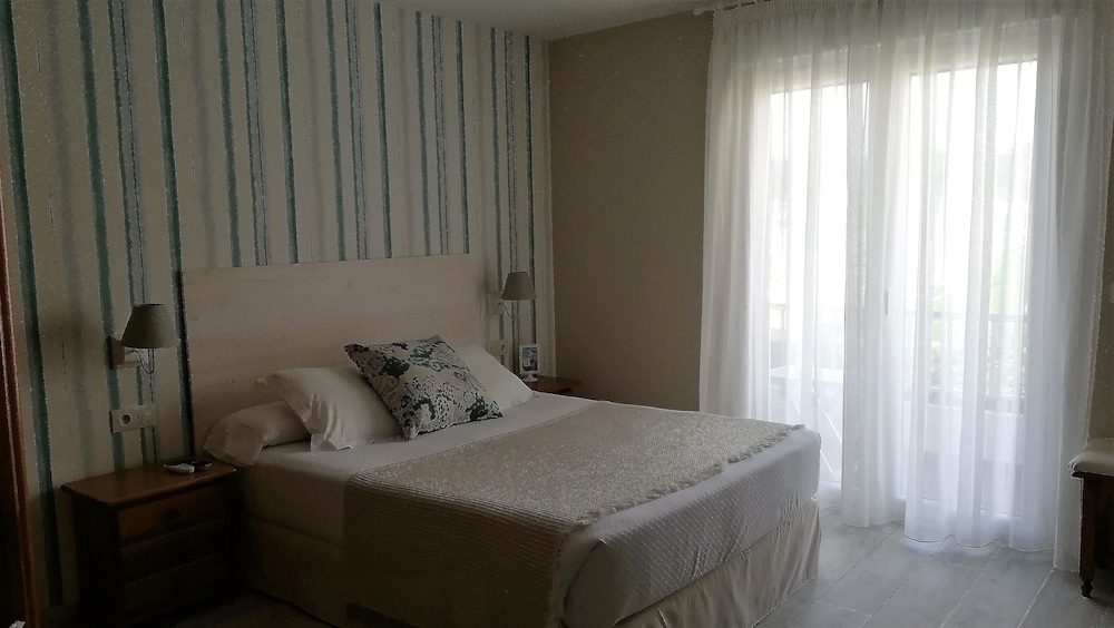 Family Room photo 2