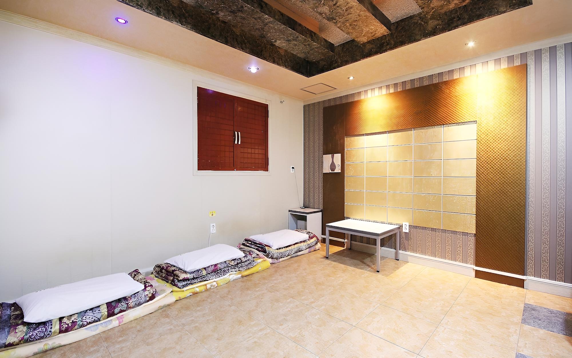 Room (Ondol (PC/bathtub/100% disinfection/g) - Photo 1