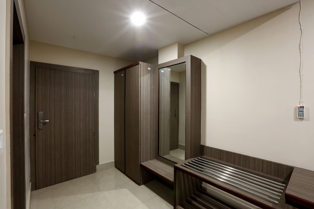 Deluxe Room - Photo 2