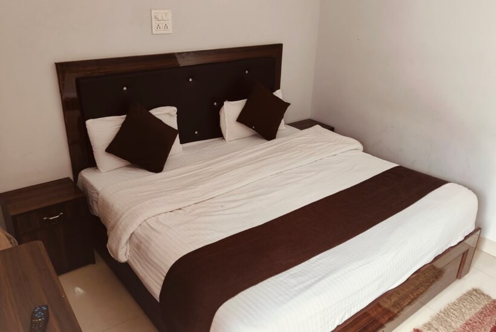 Deluxe Double Room photo 3