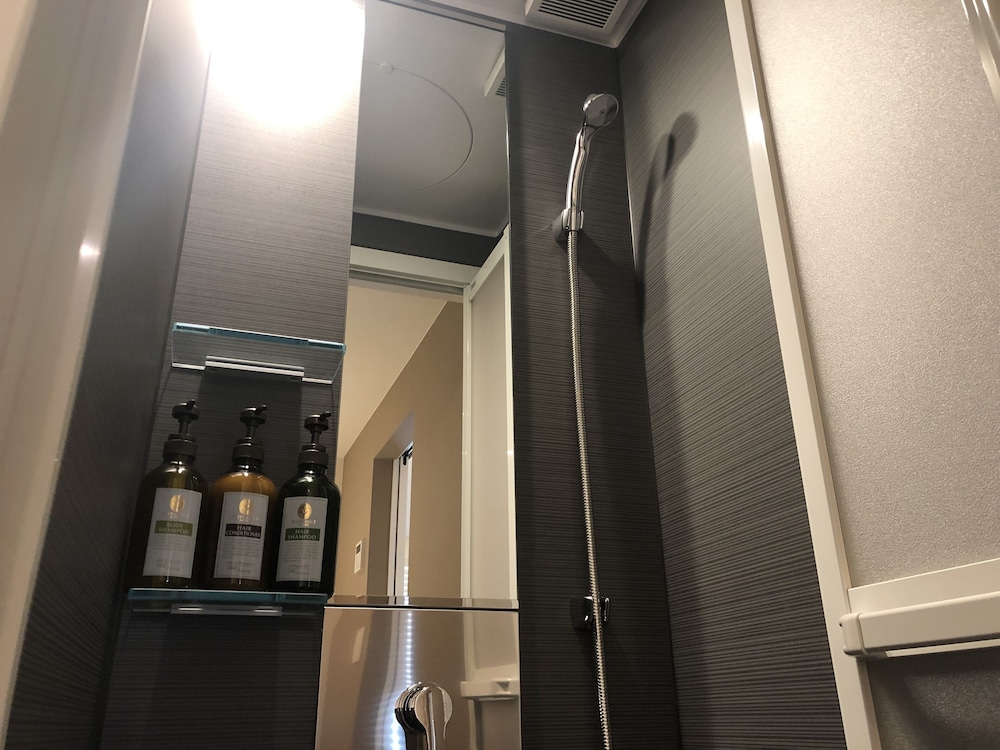 Double Room, with Private Shower - Photo 12