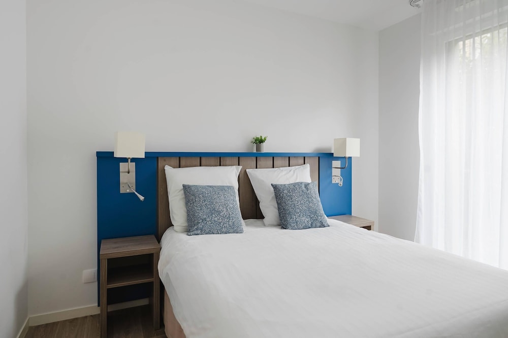 Suite, 2 Queen Beds, Non Smoking