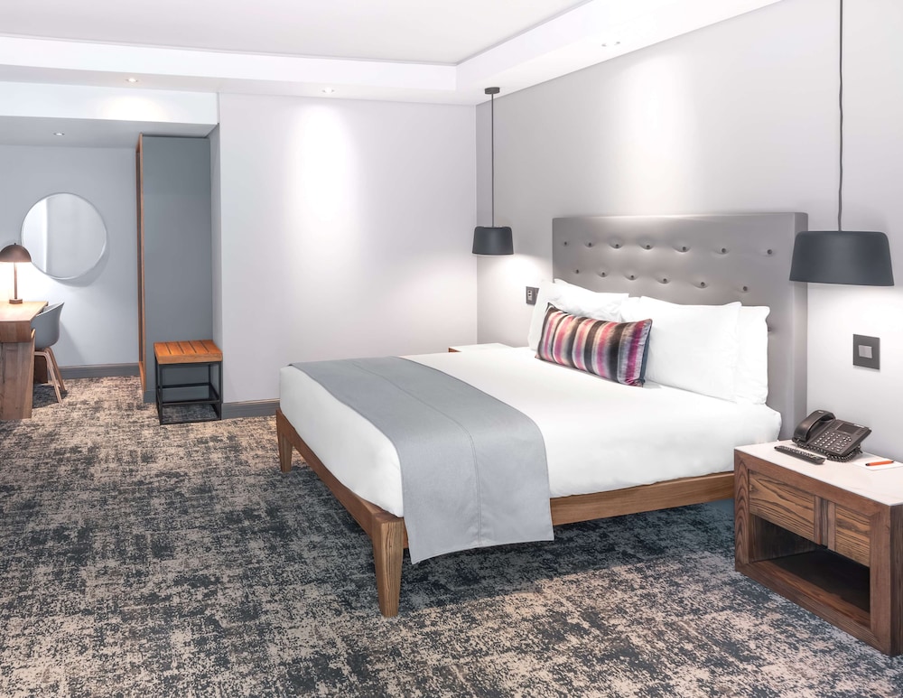 Executive Room photo 2