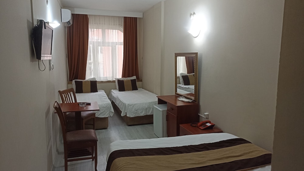 Standard Triple Room photo 1