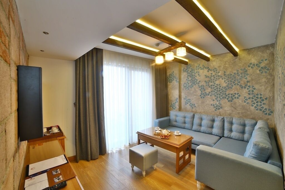 Design Suite photo 2