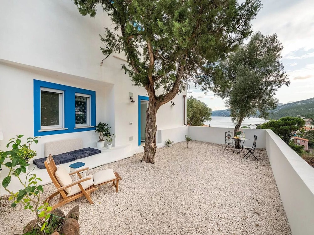 Apartment, 4 Bedrooms, Terrace, Ocean View
