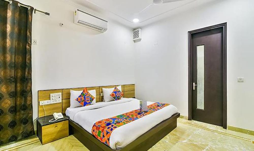 Deluxe Room - Photo 1