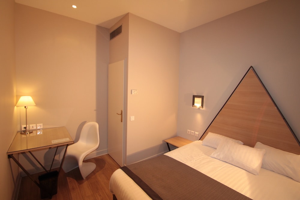 Double room, Courtyard - Photo 4