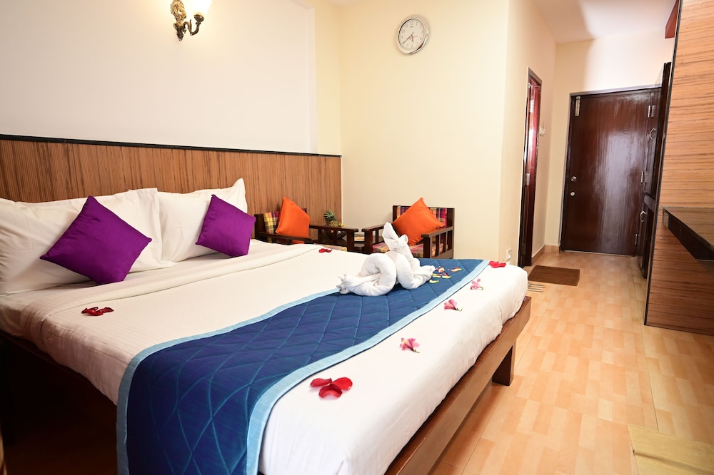 Deluxe Room, 1 Queen Bed