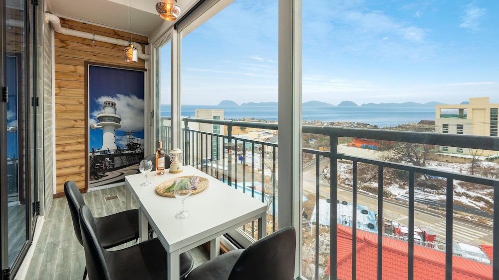 Basic Room, 1 Bedroom (STAY2(Ocean view,BBQ)) - Photo 8