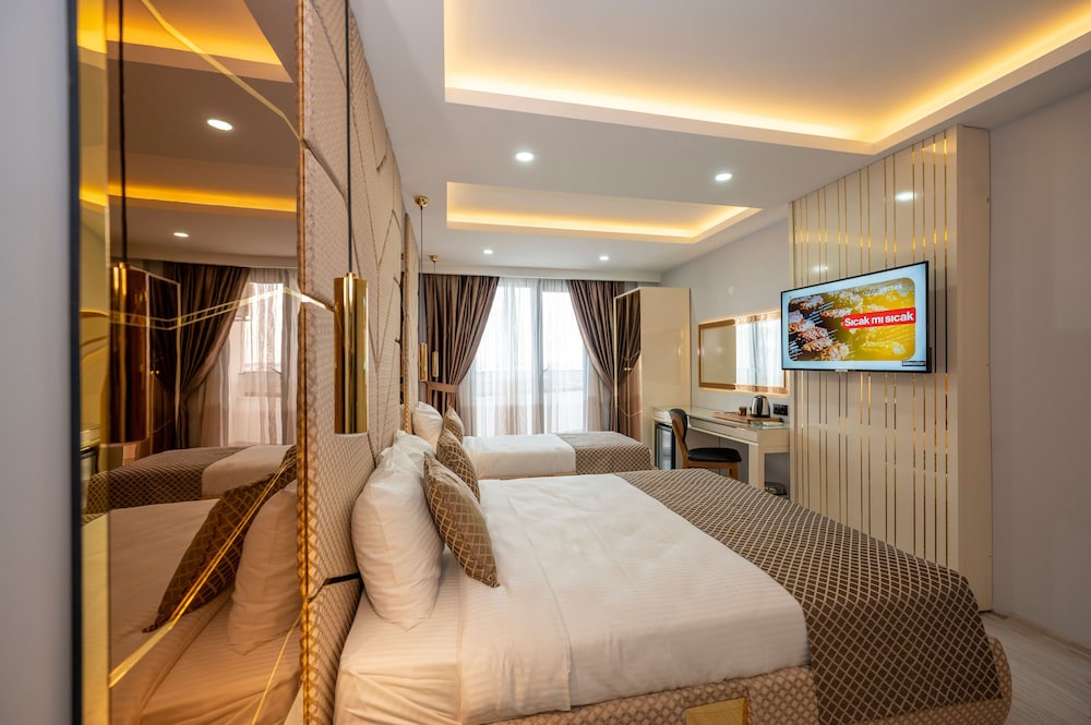 Luxury Room - Photo 10