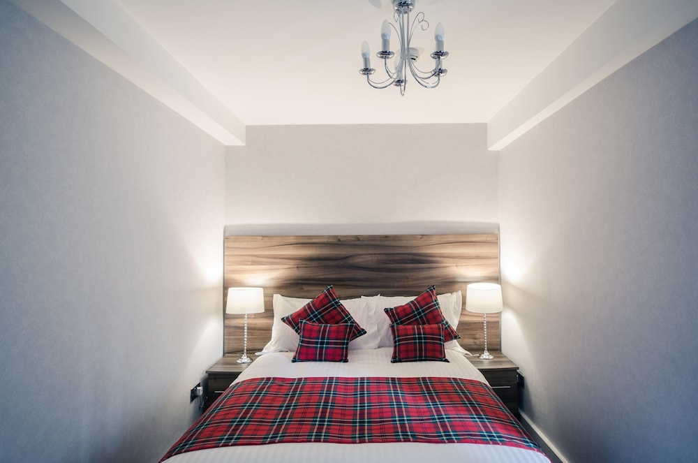Standard Double Room - Photo 8