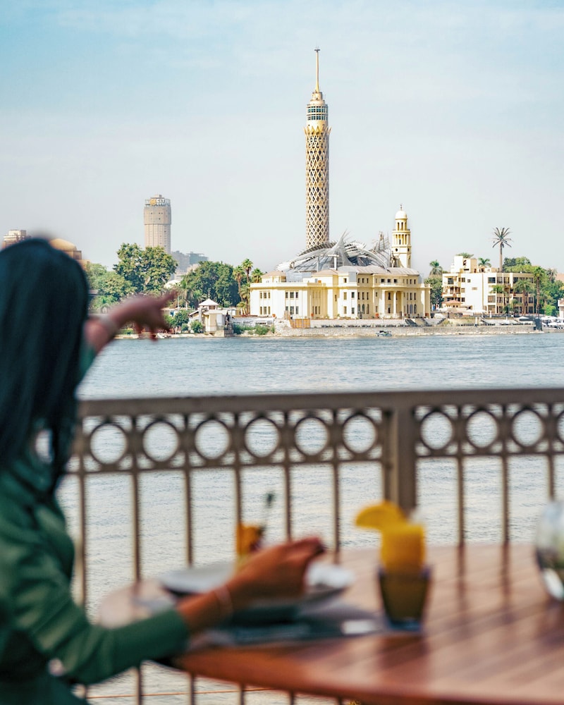 Club Room With Nile View