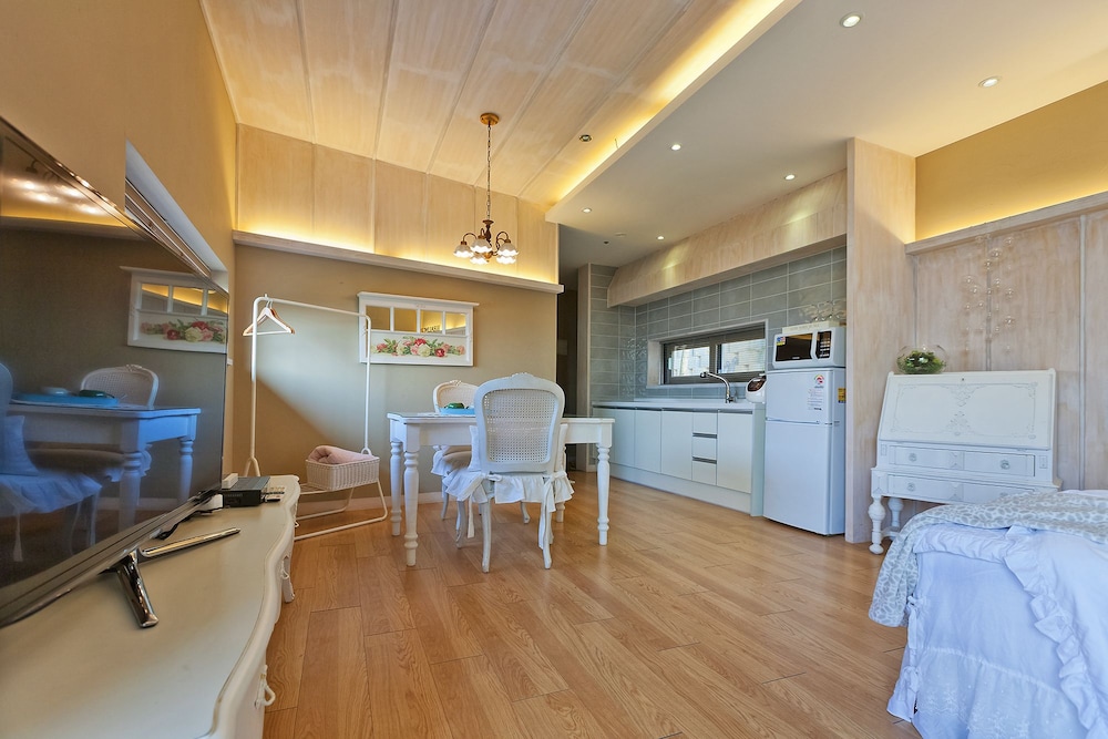 Lemon Grass - Photo 4