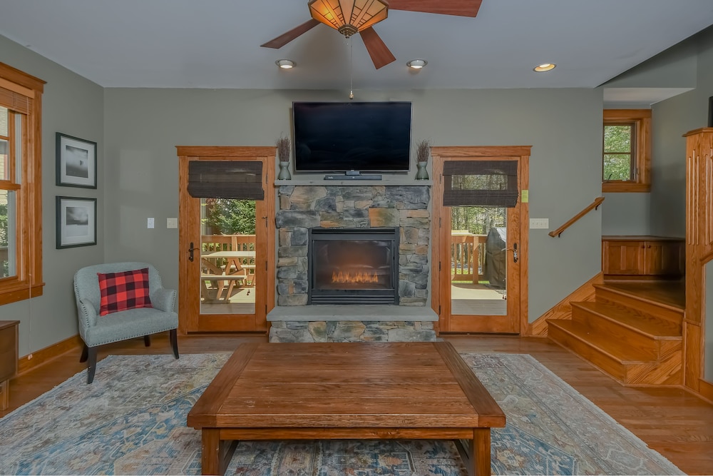 House (4 Bedrooms) photo 3