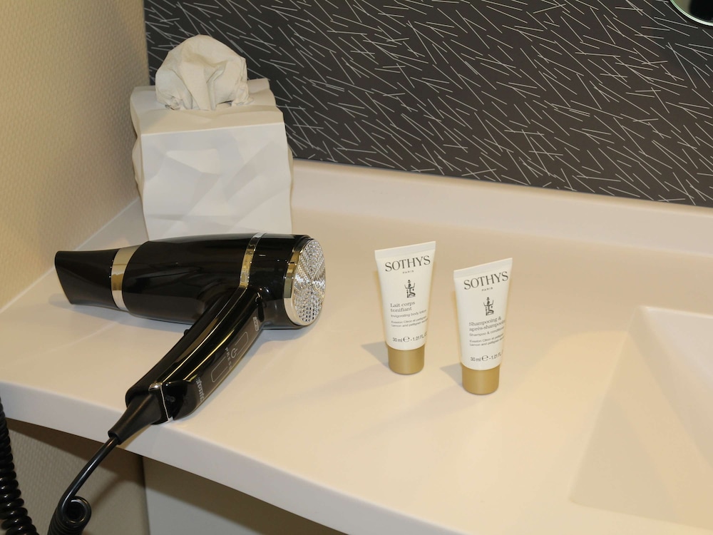 Standard Room, 1 Double Bed - Photo 6