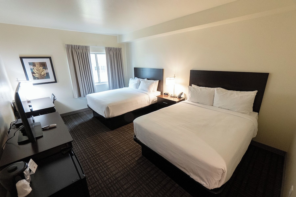 Room, 2 Queen Beds, Non Smoking photo 1