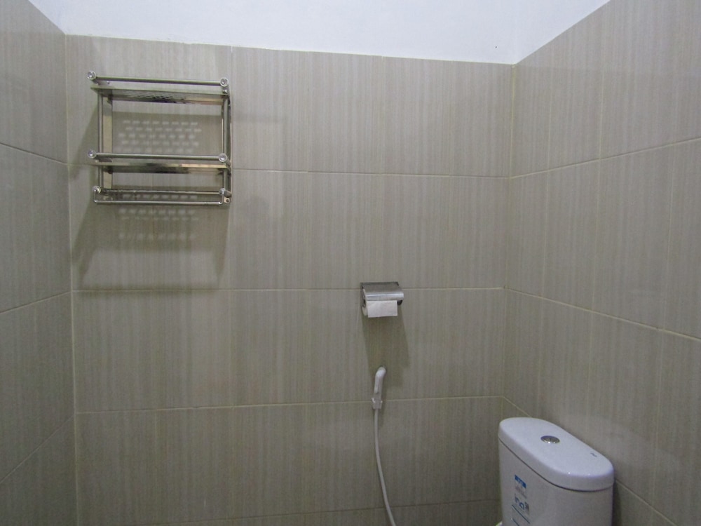 Standard Fan Room - Photo 5