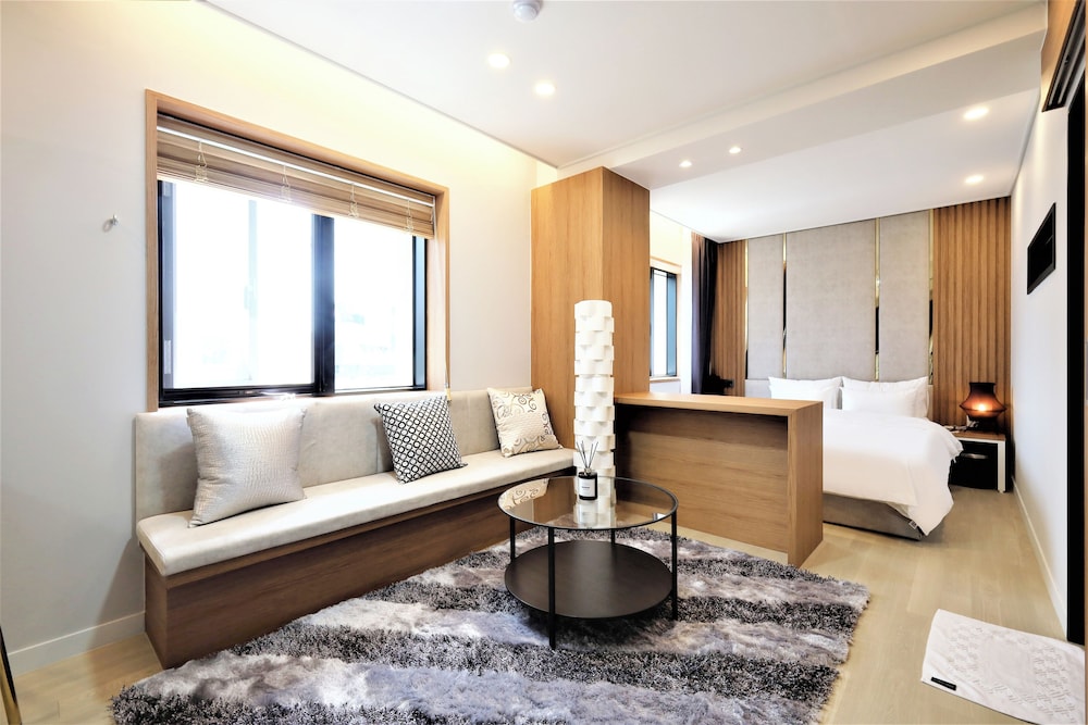 VVIP Room Type 3 photo 1