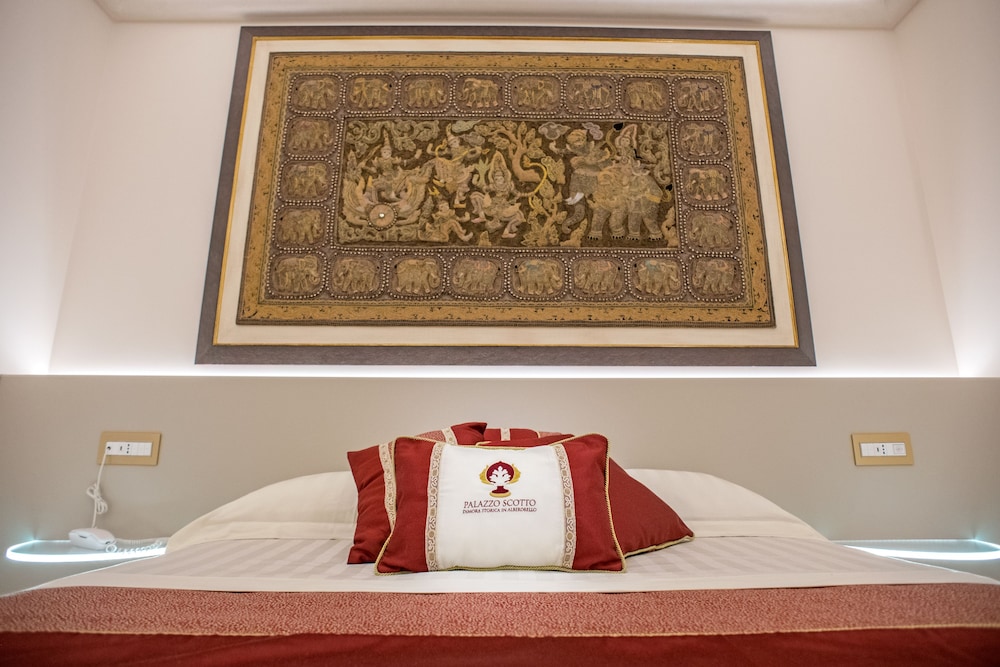 Deluxe Room, 1 Double Bed, City View, Tower photo 3