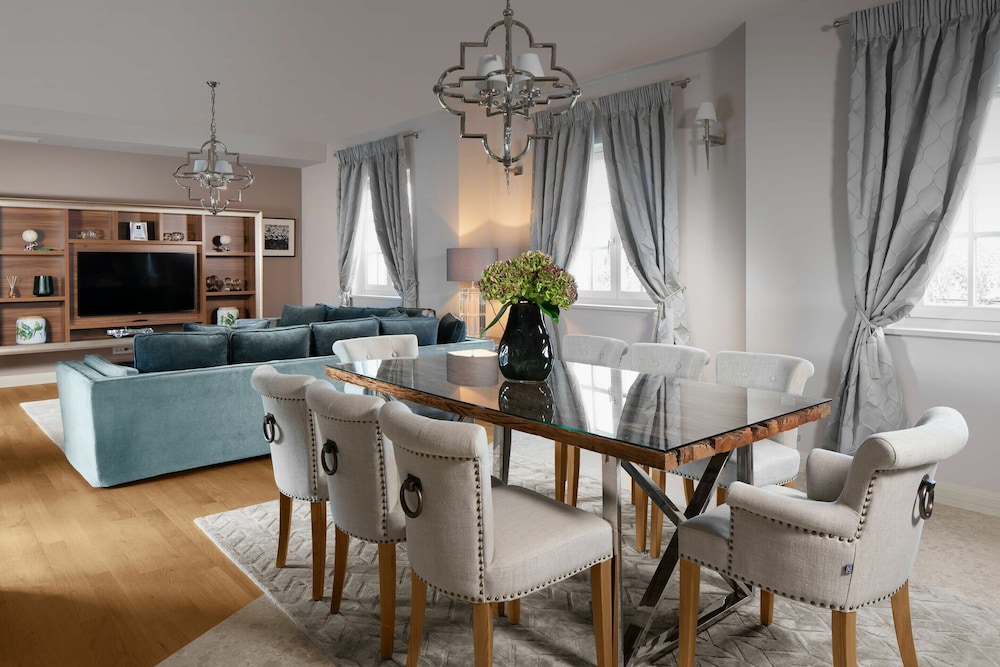 Villa photo 3