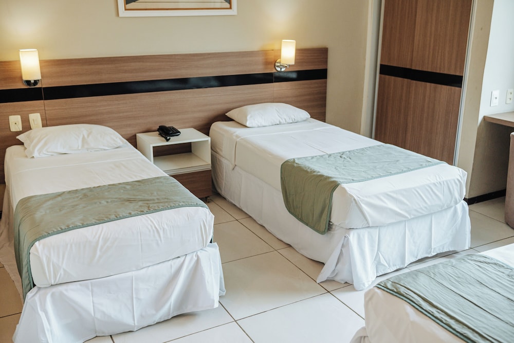 Deluxe Triple Room photo 2