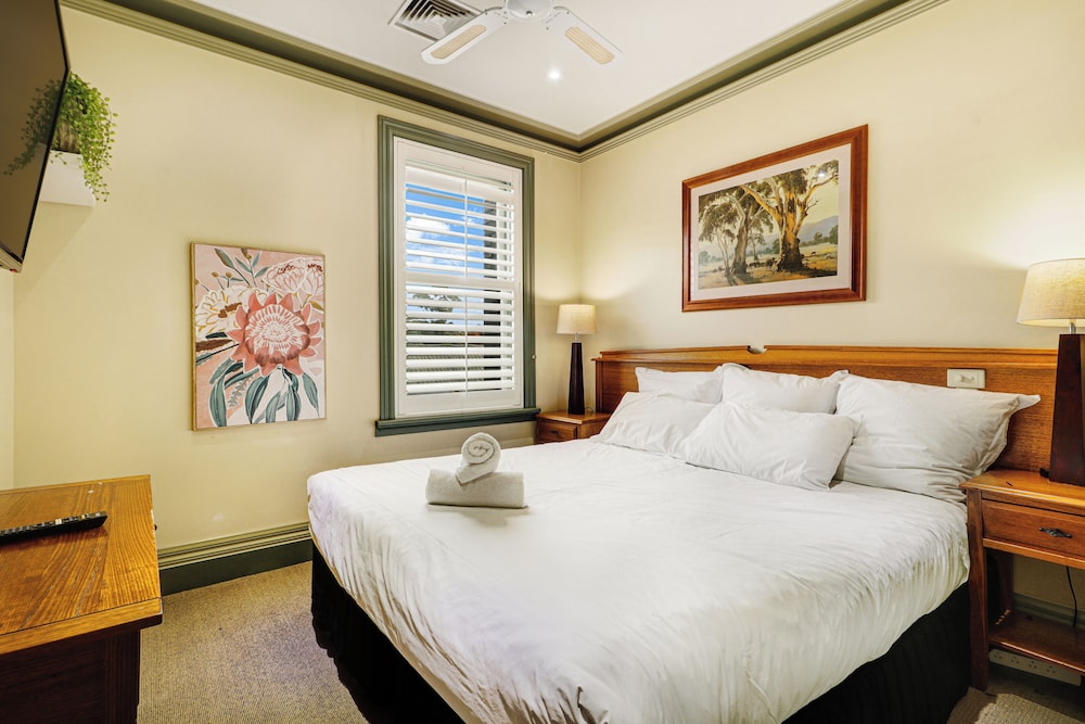 Deluxe Apartment, 2 Bedrooms, Mountain View photo 1