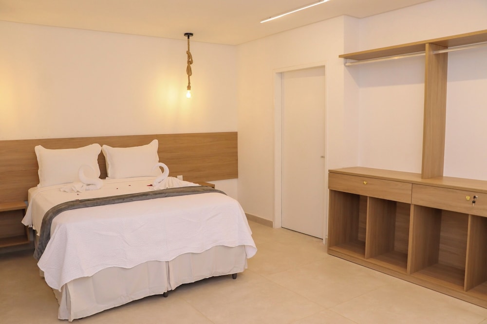 Deluxe Double Room, Lanai, Garden View