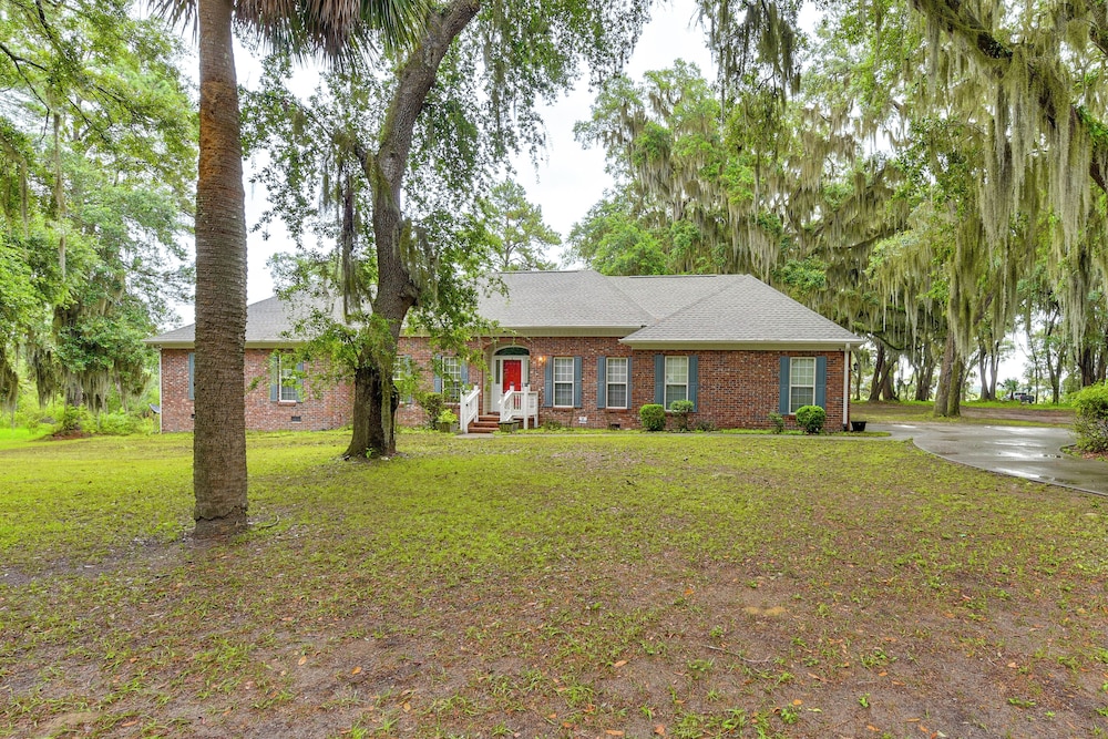House (4 Bedrooms) photo 2