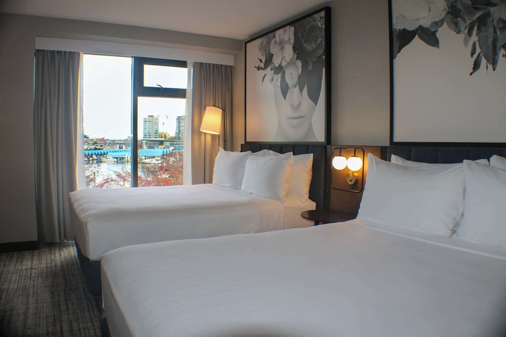 Room, 2 Queen Beds, Non Smoking, Marina View - Photo 2