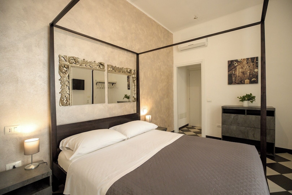 Standard Room photo 2